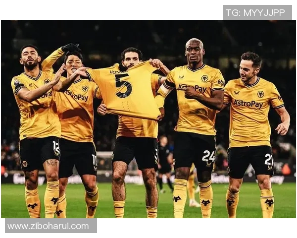 英超第十三轮精彩对决QPR主场迎战强敌赖斯特城争夺宝贵积分