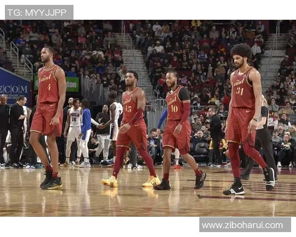 骑士与雷霆季前赛第一节精彩对决回顾与分析 骑士与雷霆季前赛第一节精彩对决回顾与分析